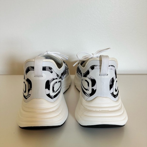 APL Athletic Propulsion Labs | Streamline Sneaker | White/Black/Leopard | 8 - Picture 13 of 13